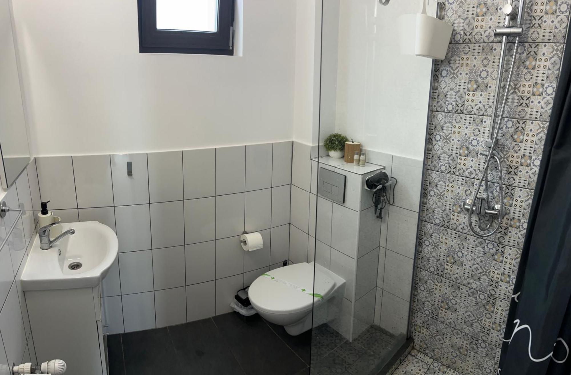 Vila Raa Husi Luaran gambar